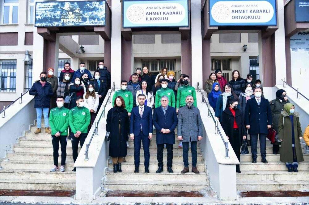 Milli Futbolcu Ahmet Çalık Mamak’ta anıldı