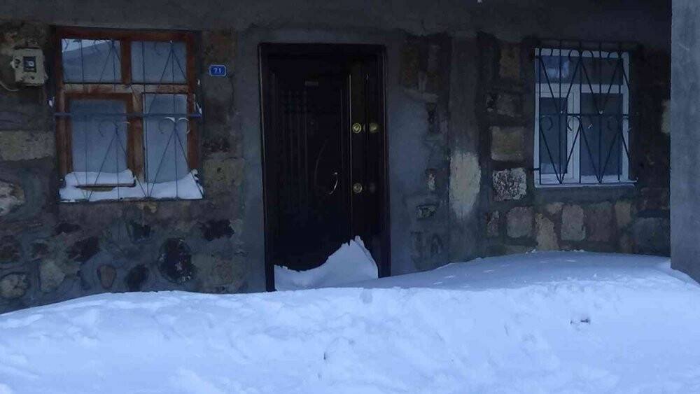 Muş’ta tipinin yaşandığı köyde hayat 2 gün durdu