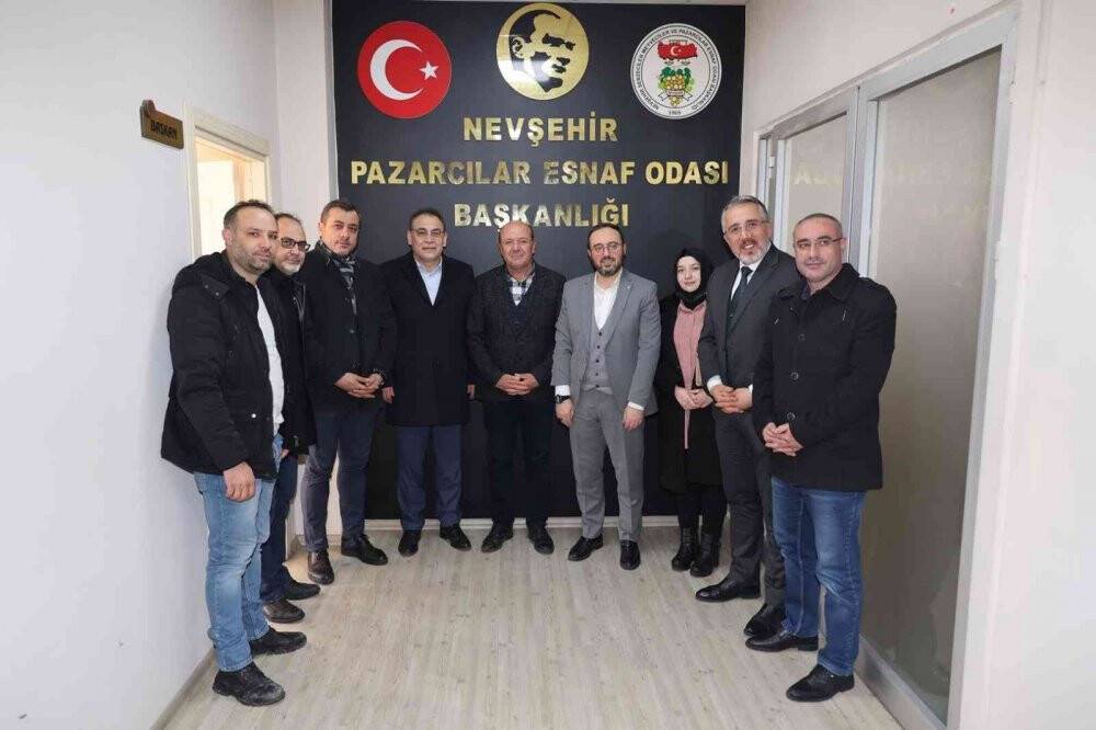 Savran ve AK Parti heyetinden, esnaf odalarına Ziyaret