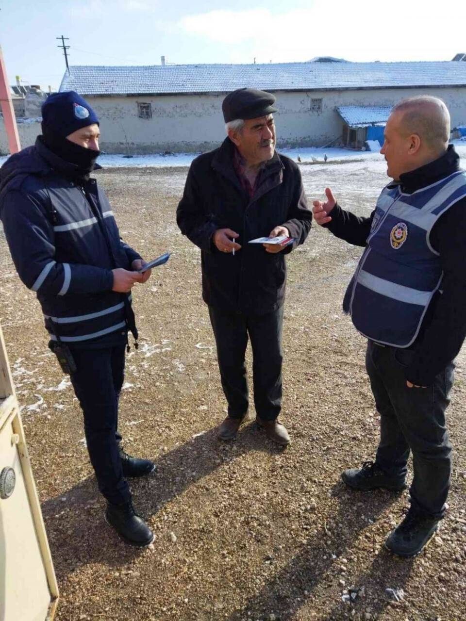 Soba zehirlenmelerine karşı polis ve zabıtadan uyarı