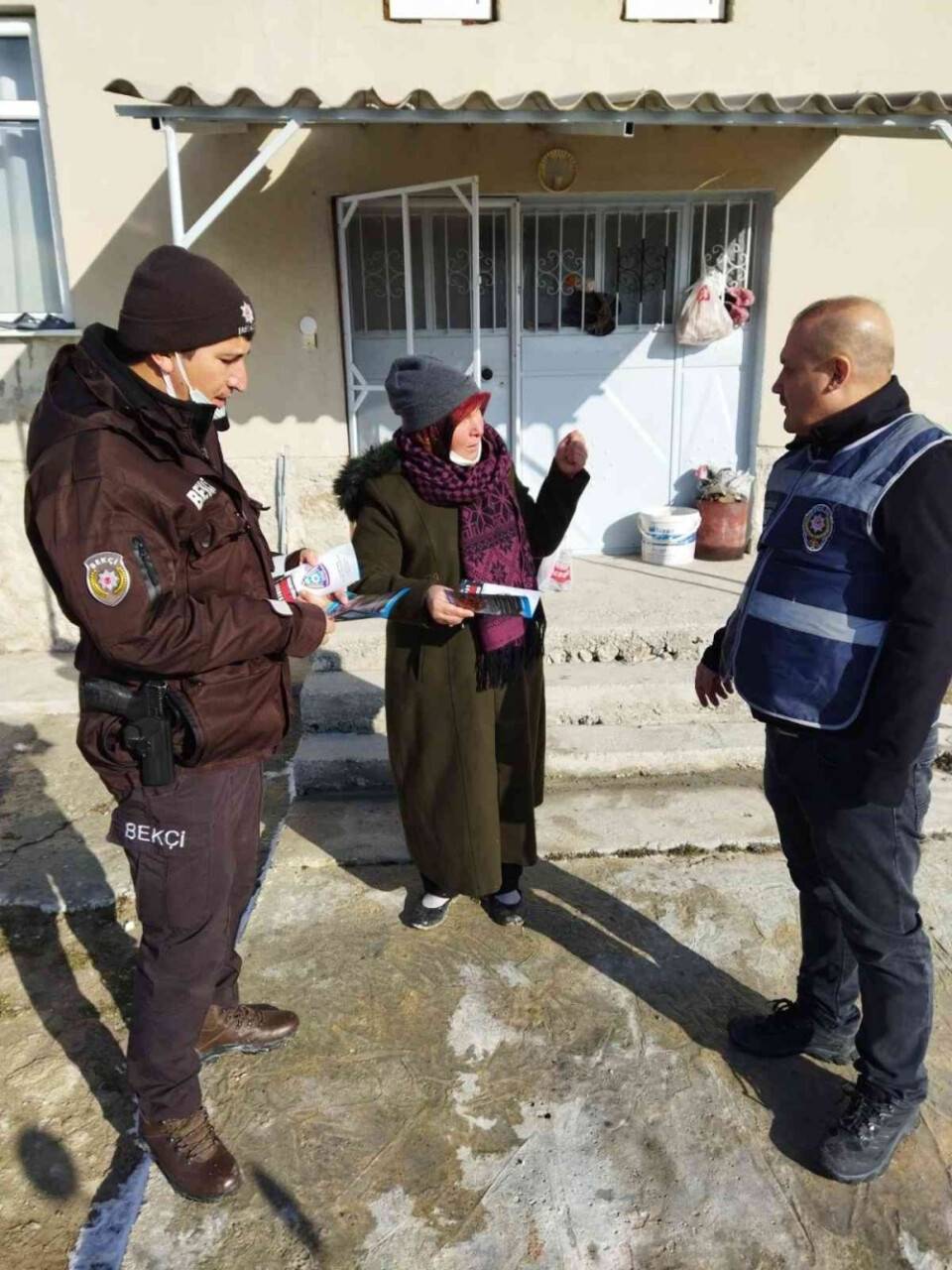 Soba zehirlenmelerine karşı polis ve zabıtadan uyarı