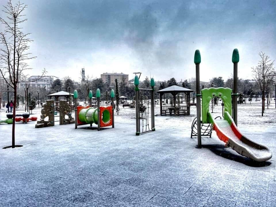 Sungurlu’da kar yağışı sonrası kartpostallık görüntüler