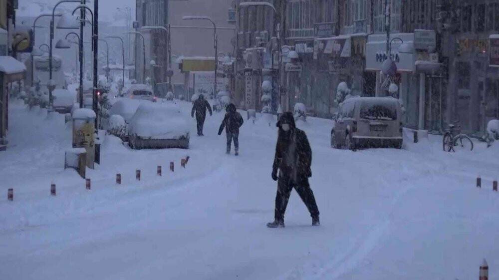 Aksaray-Konya karayolu ulaşıma kapalı tutuluyor