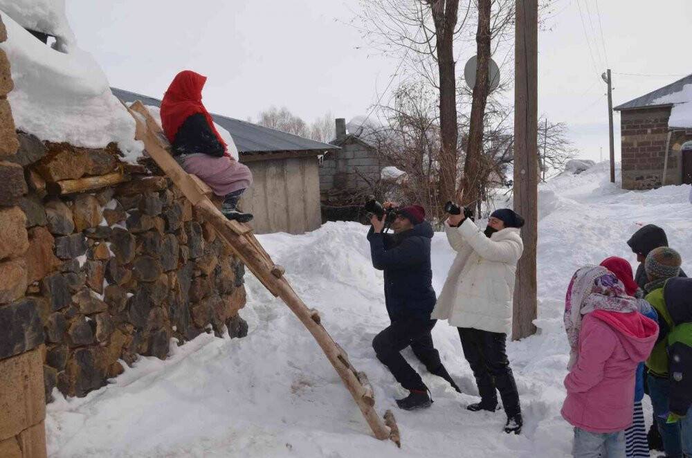 Fotoğraf sanatçıları kışın güzelliklerini fotoğrafladı