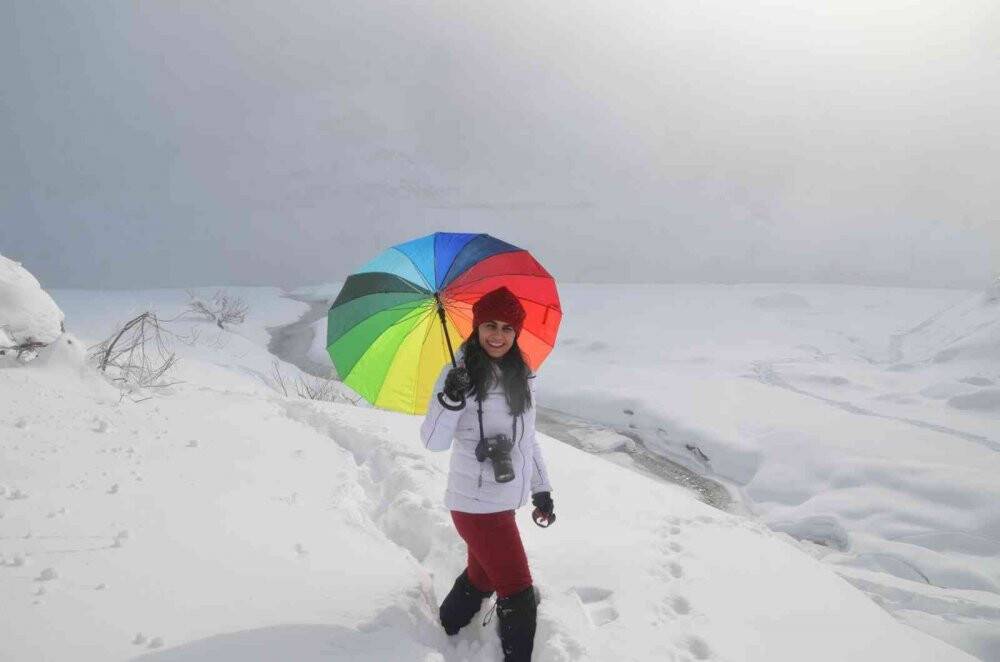 Fotoğraf sanatçıları kışın güzelliklerini fotoğrafladı