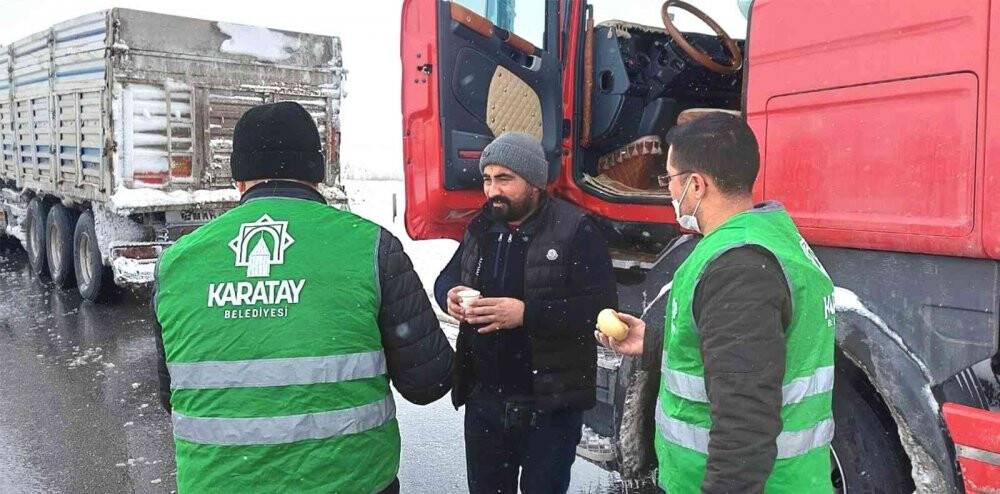 Karatay’da 24 saat kar mesaisi