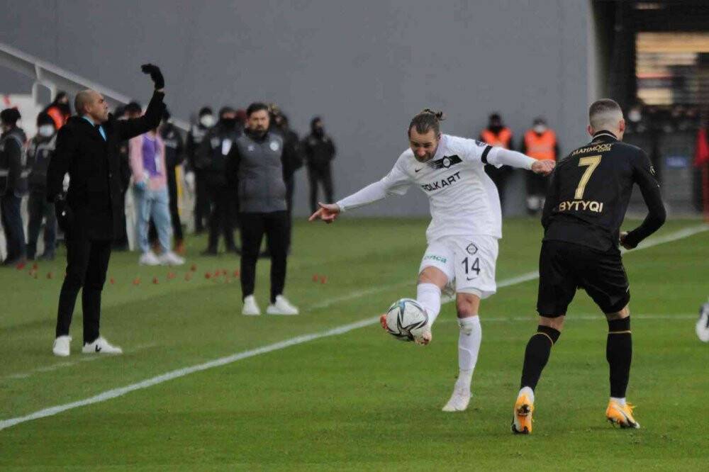 Konyaspor, Altay engelini de aştı