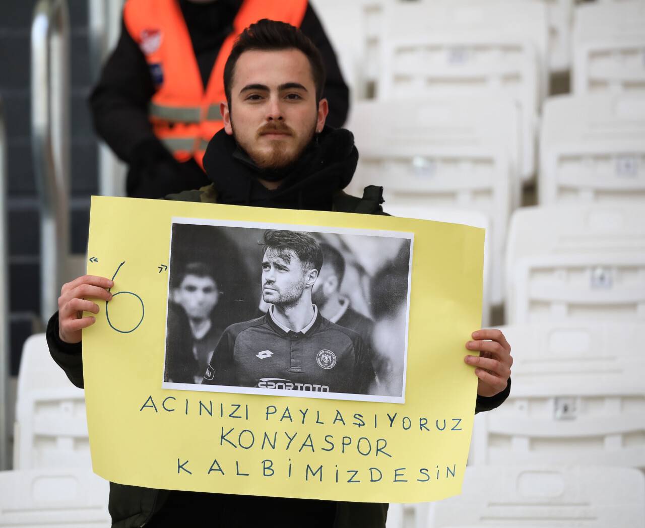 konyaspor-taraftari-2.jpg