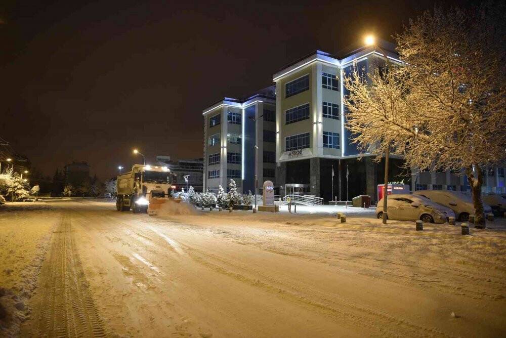 Selçuklu’da kar mesaisi