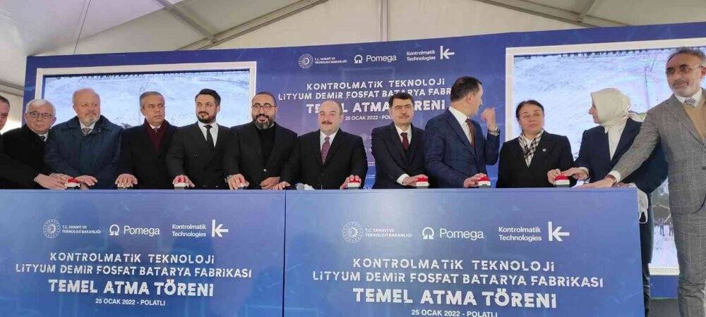 Bakan Varank: Sanki sanayi çok umurlarındaymış gibi siyaset yapmaya çalışıyorlar”