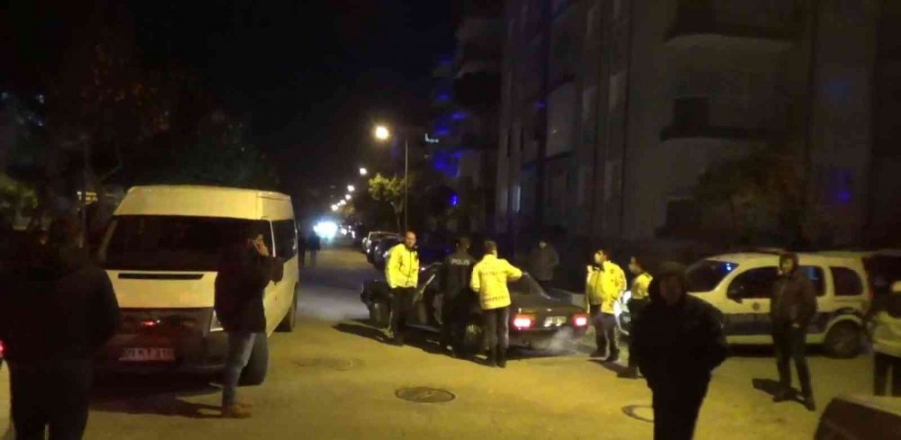 Alkollü kadın sürücü polislere zor anlar yaşattı