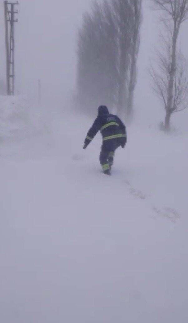 Enerji timlerinin karda zorlu mücadelesi
