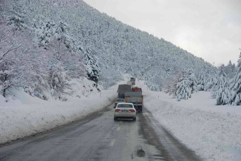 Konya-Antalya karayolu 21 saat sonra trafiğe açıldı