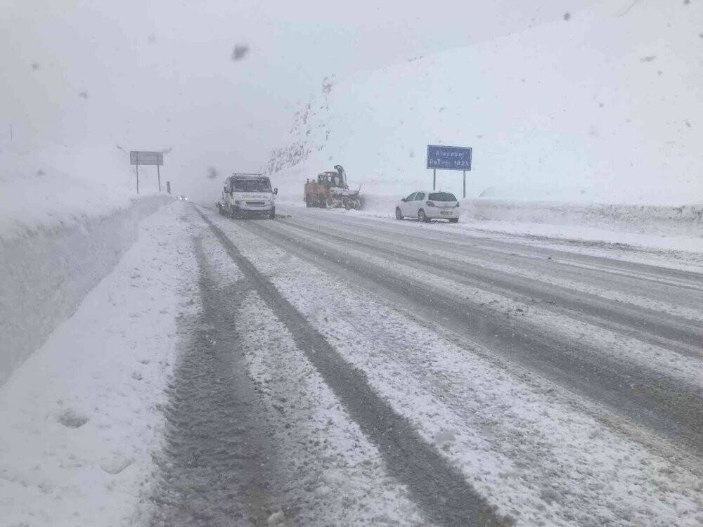 Konya-Antalya karayolu 21 saat sonra trafiğe açıldı