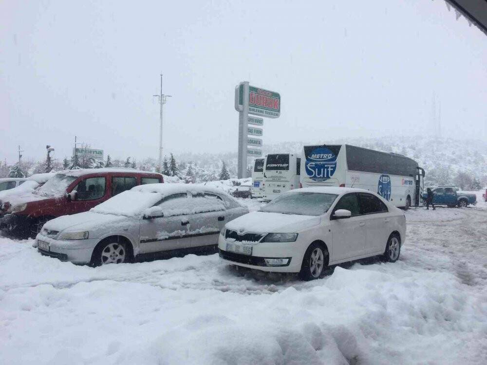 Konya-Antalya karayolu 21 saat sonra trafiğe açıldı