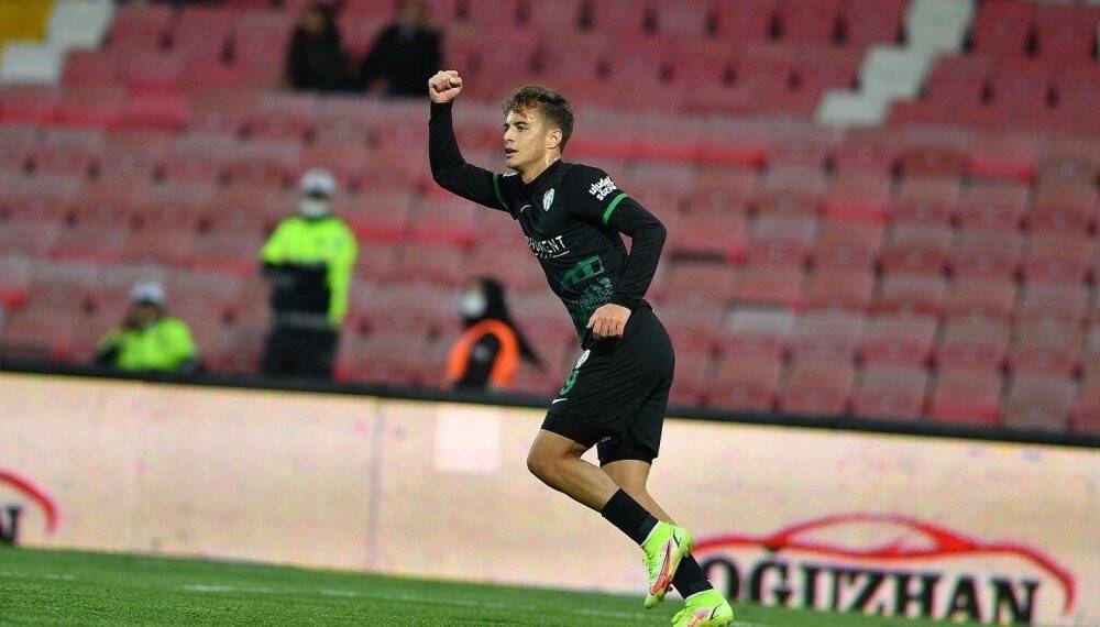 Konyaspor, Bursasporlu Kerem Şen için teklifte bulunmuş