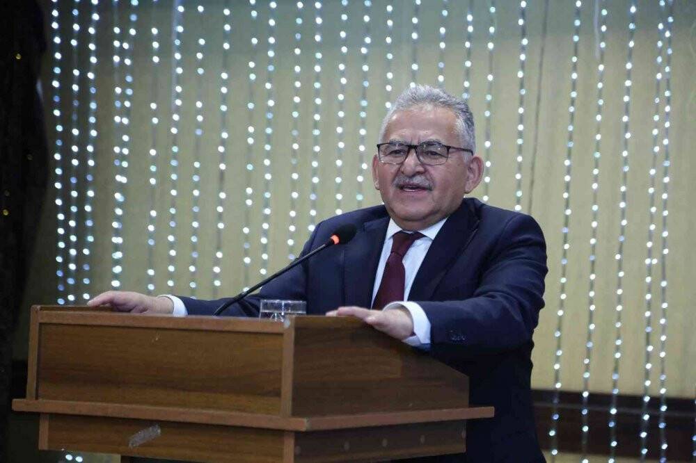 Büyükkılıç esnafla buluştu, çözüm sundu