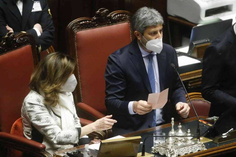 İtalya’da Mattarella yeniden cumhurbaşkanı seçildi