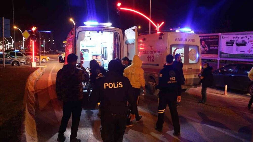 Kazada kadın sürücü Covid-19 hastası, tır sürücüsü ise alkollü çıktı
