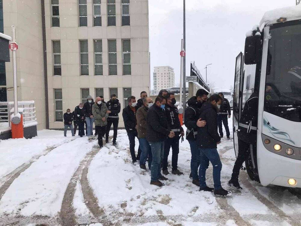 Konya dahil 13 ilde change operasyonu: 11 tutuklu