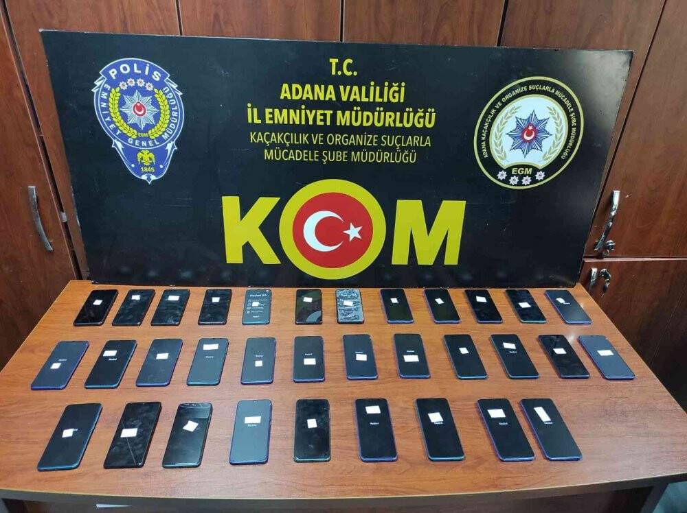 Adana’da Roma dönemine ait sikke ve objeler ele geçirildi