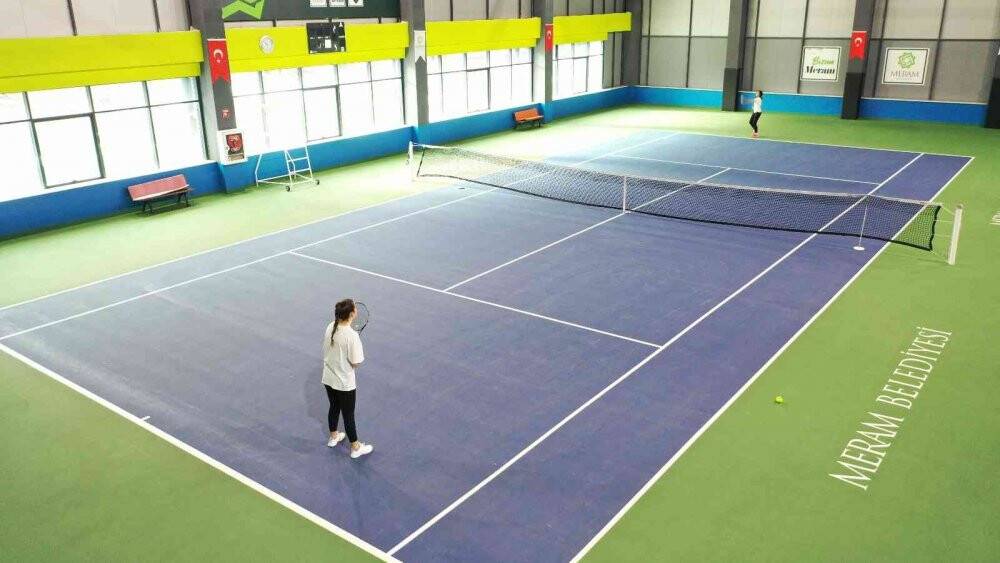 Meram 3. Kort Tenis Turnuvası devam ediyor