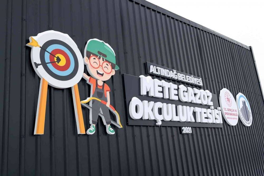 Mete Gazoz Okçuluk Merkezi açıldı