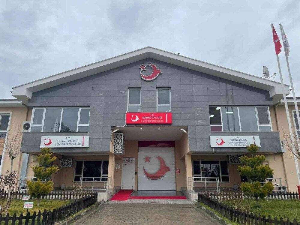 İl Göç İdaresi Müdürlüğünden kan desteği