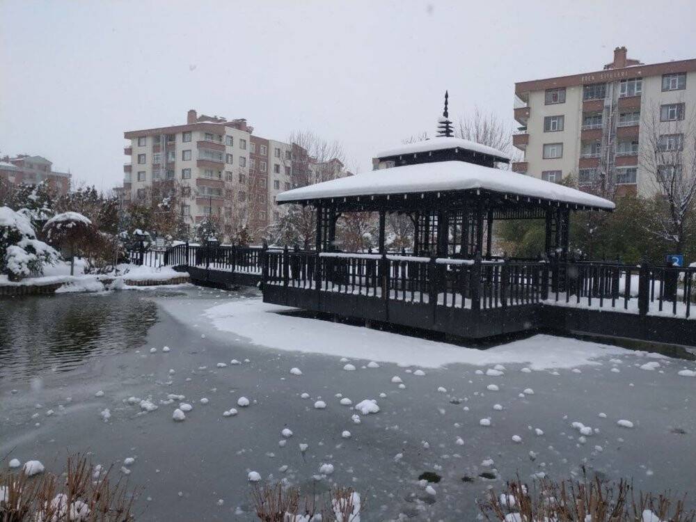 Konya’da karın keyfini çocuklar çıkardı