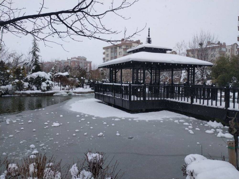 Konya’da karın keyfini çocuklar çıkardı