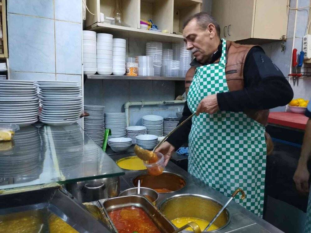 Soğuk havalarda doğal şifa deposu ’Kelle paça’ çorbası