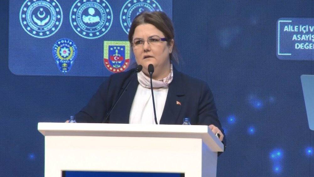 Üç bakanlıktan kadına yönelik şiddetle mücadele için ortak toplantı