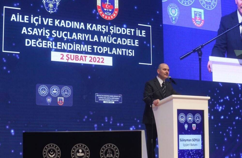 Üç bakanlıktan kadına yönelik şiddetle mücadele için ortak toplantı