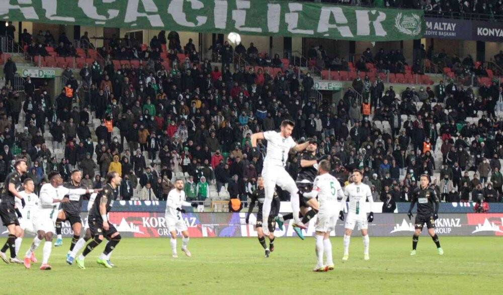 Konyaspor, resmen ilan etti: Şampiyonluk yarışında ben de varım