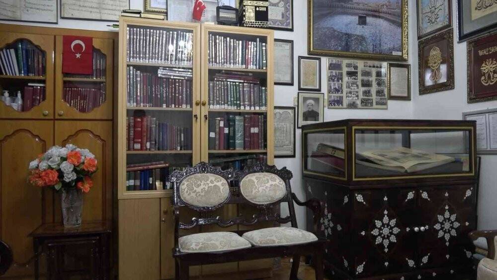 Cumhurbaşkanı Erdoğan’ın da cenazesine katıldığı hafızın eserleri ailesi tarafından korunuyor