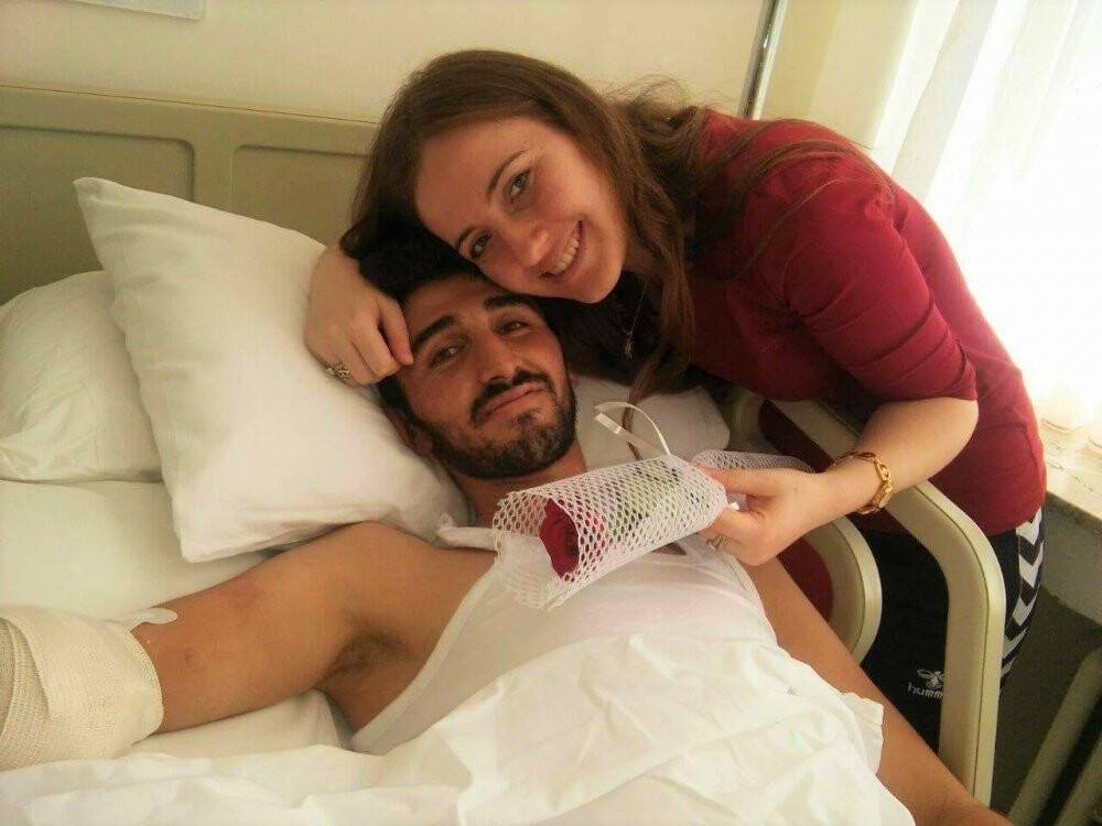 Henüz bir aylık evliydiler, aşkı Gazi Serkan’ın eli, ayağı oldu