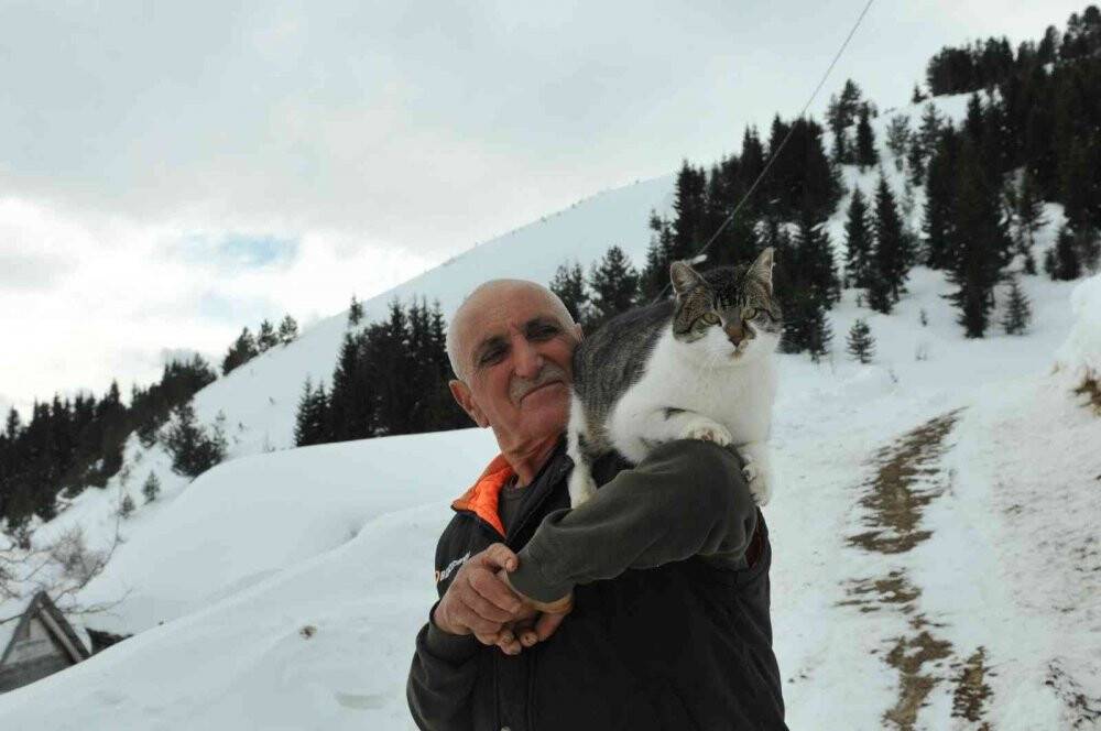 Koronavirüs nedeniyle yayladan hiç inmediler