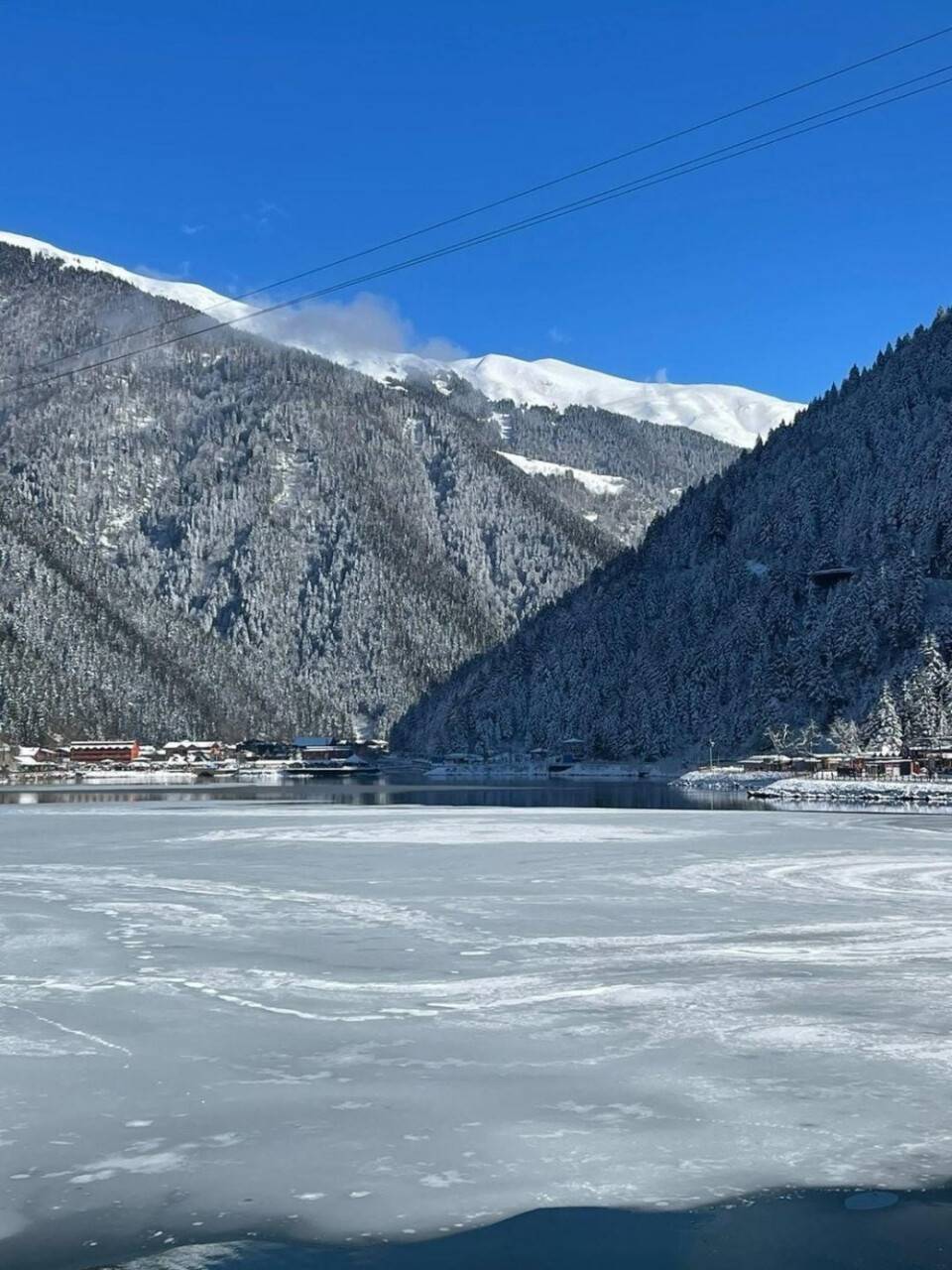 Uzungöl’ün kar manzaraları büyüledi