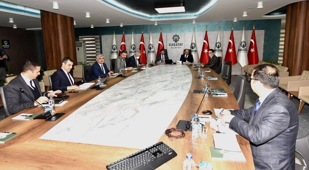 Başkan Altay ve Kılca Karatay’ın yatırım ile projelerini konuştu