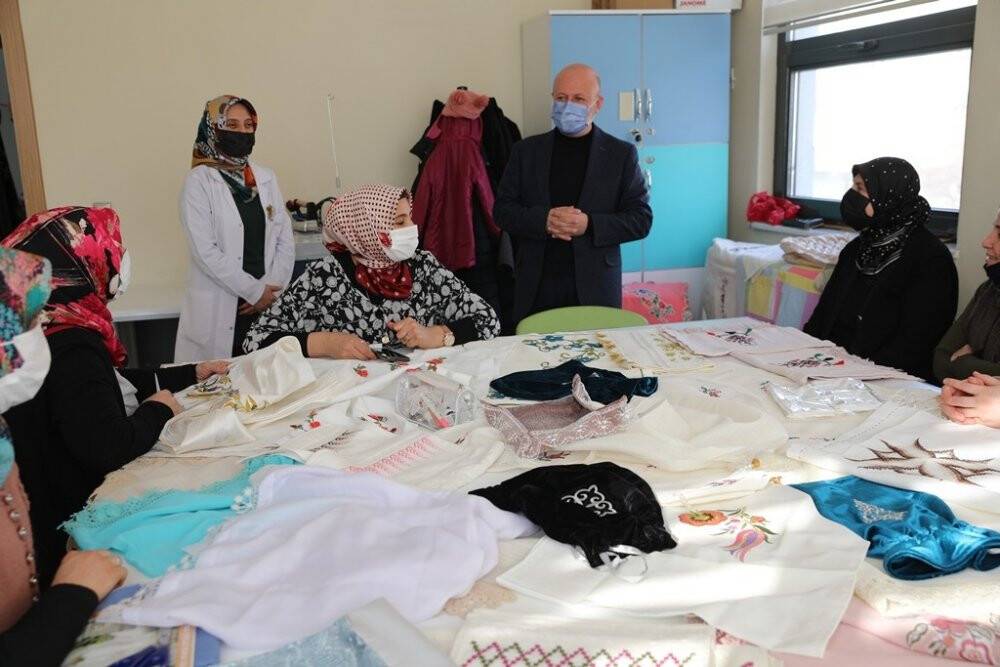 Kocasinan’da kadınların okuma yazma azmi