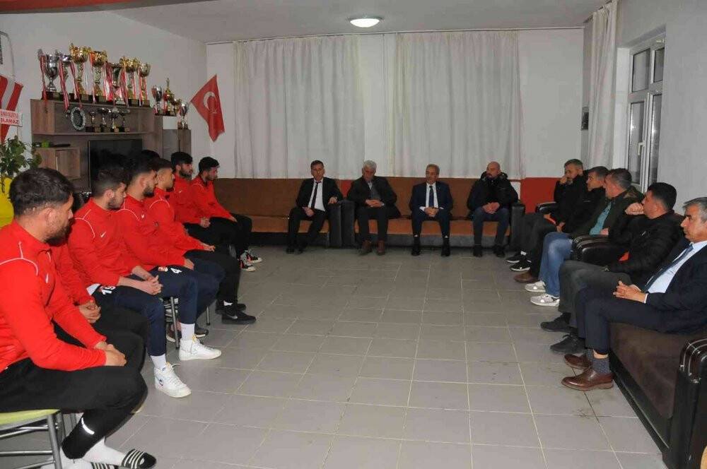 Akşehir Spor yeni teknik direktörü ve yeni transferleriyle iddialı geliyor