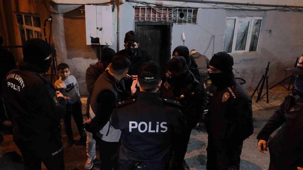 Şişli’de geniş çaplı asayiş uygulaması