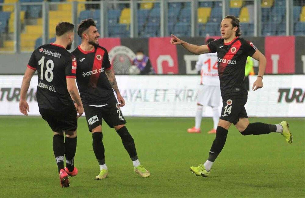 Spor Toto 1. Lig: Gençlerbirliği: 2 - Samsunspor: 2