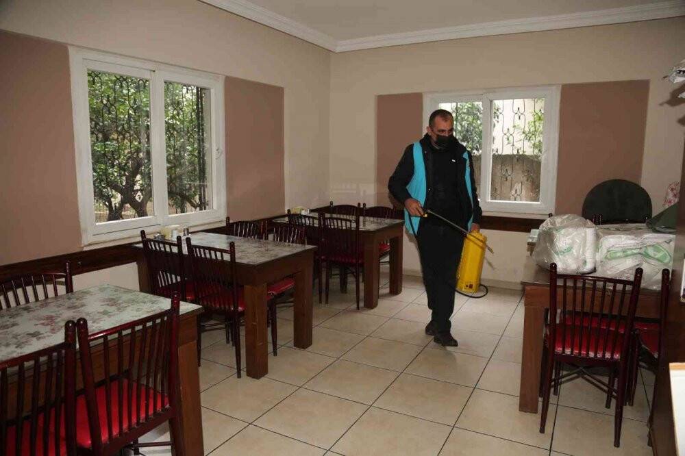 Toroslar’da temizlik ve dezenfeksiyon çalışması sürüyor