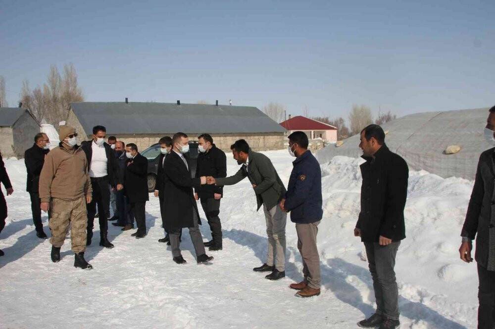 Kaymakam Demirer köyleri ziyaretlerine devam ediyor