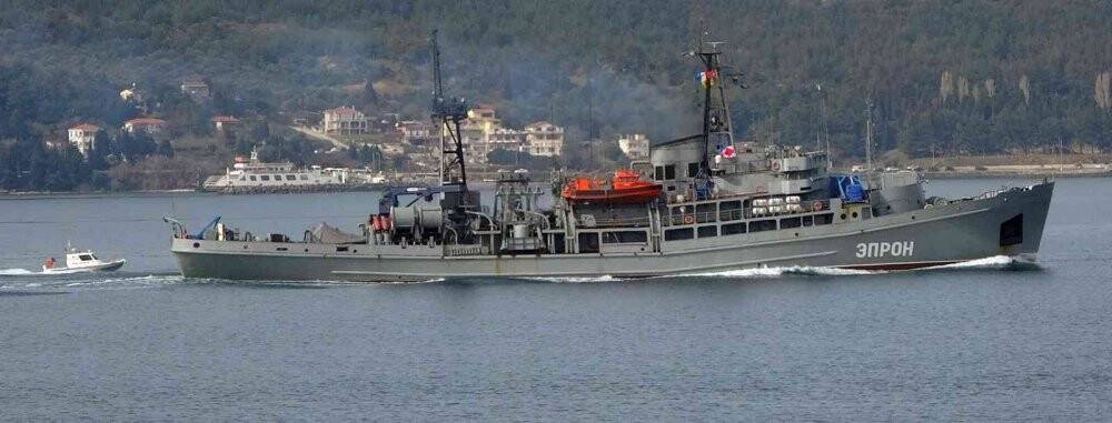 Rus askeri kurtarma gemisi ‘Epron’ Çanakkale Boğazı’ndan geçti