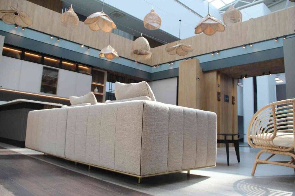 Antalya’da üretip, dünyaya gönderiyor