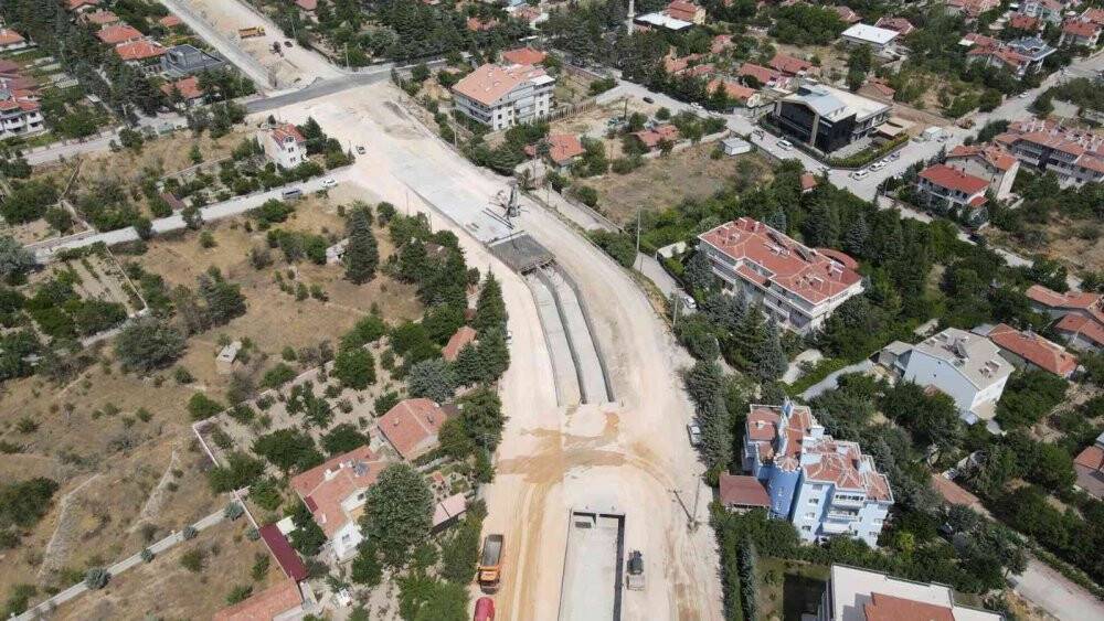 Başkan Altay: “Tamamlanan ana kolektör hatlarıyla altyapı güçlendi”