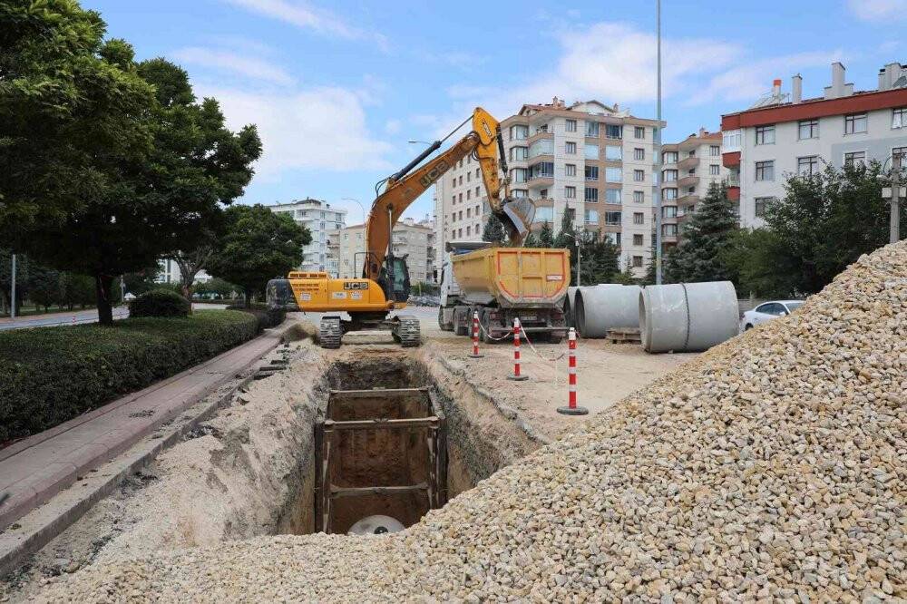 Başkan Altay: “Tamamlanan ana kolektör hatlarıyla altyapı güçlendi”