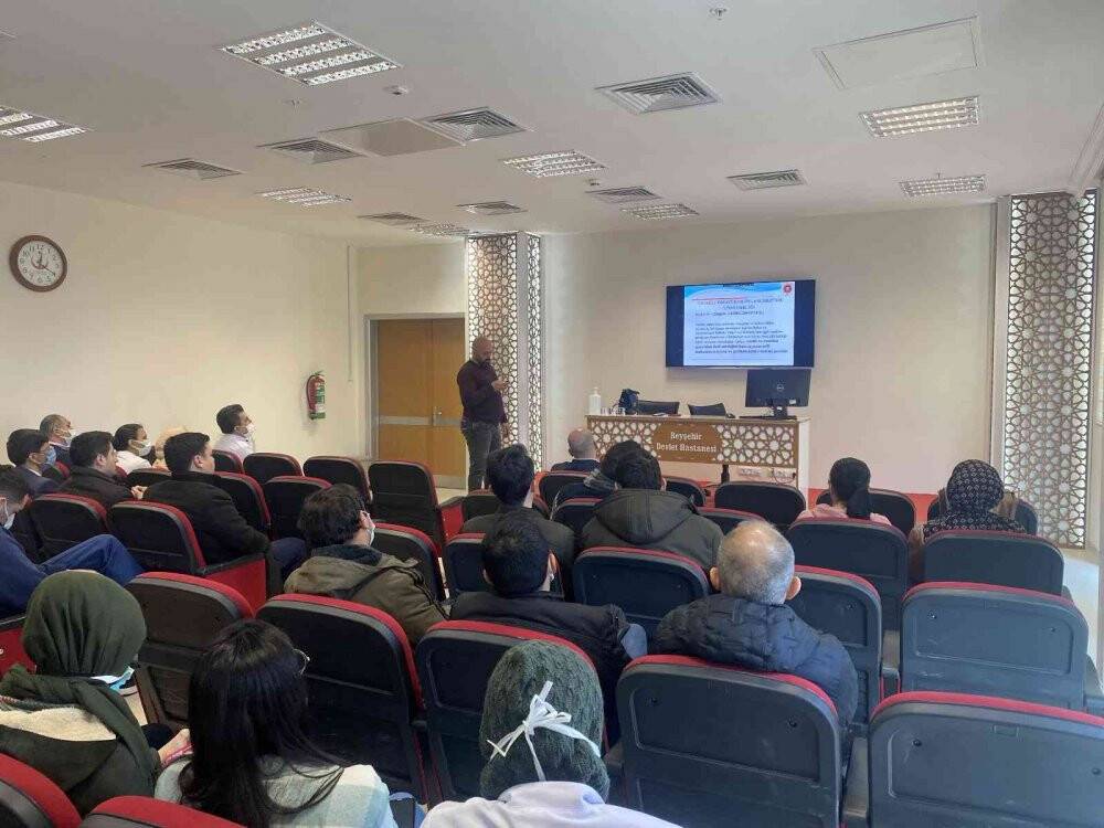 Beyşehir’de hekimler ve savcılar adli tıp sempozyumunda buluştu